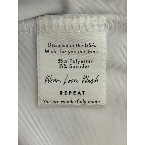 SweetHoney Micah Crop Rash Guard Swim Long Sleeve American Floral Red Blue Cream - Picture 9 of 10